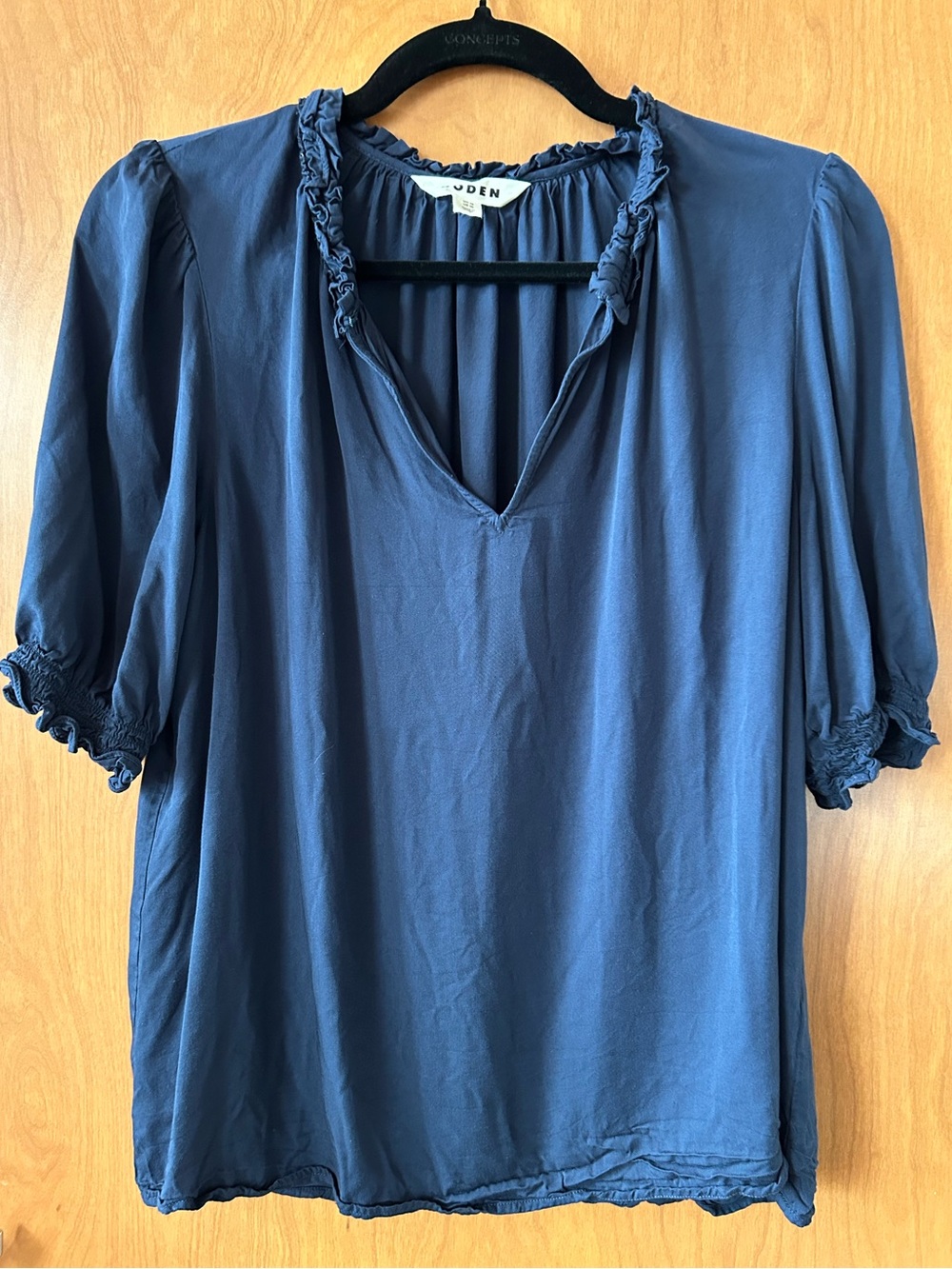 Boden Puff Sleeve Ruffled V Neck Top Deep Blue - Size 10